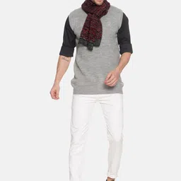 513 Men Red & Grey Patterned Muffler image 3