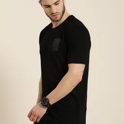 Moda Rapido Men Black Typography Printed Longline Pure Cotton T-shirt image 4