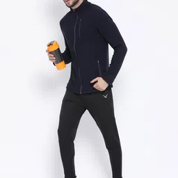 Invincible Men Feather Weight Super Warm Jacket image 4