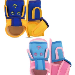 Smartots Infants Pack Of 2 Pure Cotton Booties image 5