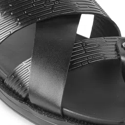 Metro Men Textured Comfort Sandals image 5