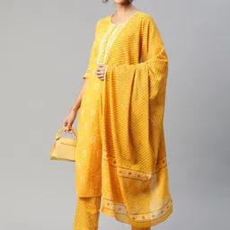 Readiprint Fashions Women Yellow Floral Printed Thread Work Pure Cotton Kurta with Palazzos & With Dupatta image 5