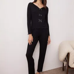 Trendyol Women Ribbed Bow Detail V-Neck Long Sleeves T-shirt & Pyjama Night suit-image-19