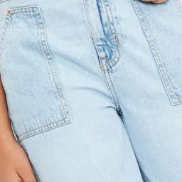 max Girls Cotton Regular Fit Mid-Rise Low Distress Heavy Fade Jeans image 3