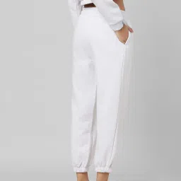 Only Off White Textured Mid Rise Joggers image 2