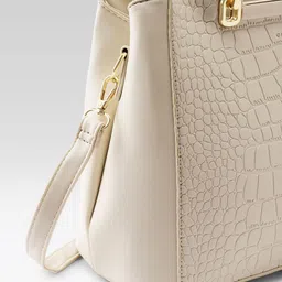 Chemistry Handheld Bag image 3