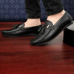 FUNNY FIRE Men Loafers With Buckles image 4