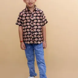 The Mom Store Boys Black Cotton Printed Shirt-picture-16