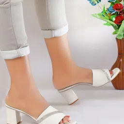 MICHICK Women Embellished Block Sandals image 3