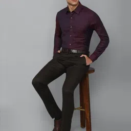 Louis Philippe Gods & Kings Purple Cotton Regular Fit Printed Shirt image 5