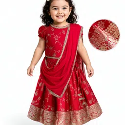 EARTHY TOUCH Woven Half Sleeves Choli Lehenga & Dupatta Set With Floral Foil Print - Red-picture-11