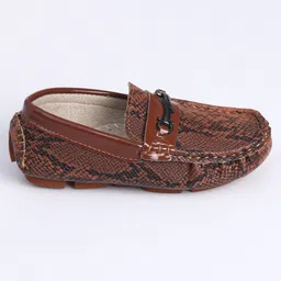 Cute Walk by Babyhug Slip On Formal Shoes- Brown image 4