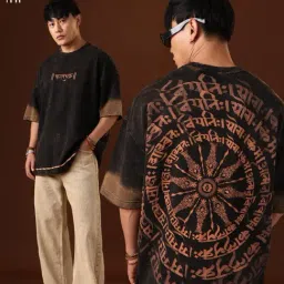 The Souled Store Black Cotton Graphic Relaxed Fit T-Shirt-picture-20