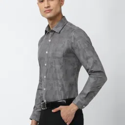 Van Heusen Grey Cotton Slim Fit Printed Shirt image 3
