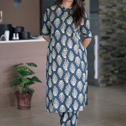 SHINISHA Floral Printed Pure Cotton Tunic With Trousers image 4