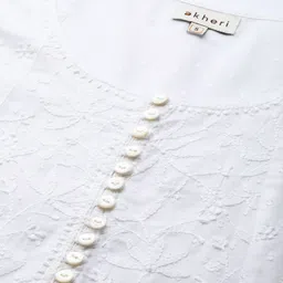 akheri Women White Ethnic Motifs Embroidered Chikankari Dobby Handloom Anarkali Kurta image 2