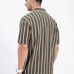 SHOWOFFFF Men Standard Striped Casual Shirt image 5