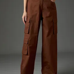 SASSAFRAS Women Straight Fit High-Rise Cargos Trousers-picture-28