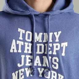 Tommy Hilfiger Blue Cotton Regular Fit Printed Hoodie image 5