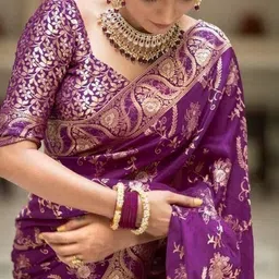 Aamish fashion Ethnic Motifs Woven Design Zari Banarasi Saree With Blouse Piece image 2