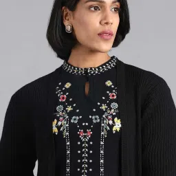 W Black Striped Shrug image 5