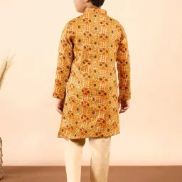 StyloBug Boys Yellow Cotton Printed Kurta Set image 2