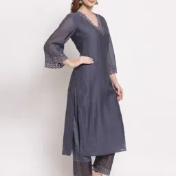 DART STUDIO Grey Embroidered Straight Kurta image 4