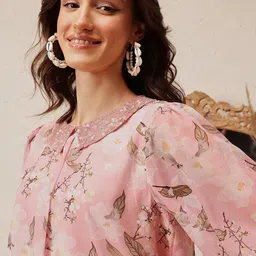 QUIERO Floral Embellished Peter Pan Collar Georgette Top image 4