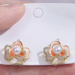 fimbul FIMBULGold-Plated Stones Studded & Pearls Beaded Floral Shaped Studs image 5