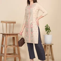 THE BLAZE Women Ethnic Motifs Printed Round Neck Straight Cotton Kurta-image-1