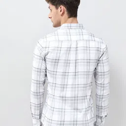 U.S. Polo Assn. Men Tailored Fit Checked Casual Shirt image 2