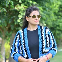 WINDROP SOLUTIONS Women Colourblocked Crop with Embroidered Detail-image-33