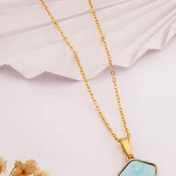 SZN Set Of 2 Gold-Plated Butterfly Shaped Pendants With Chains image 5