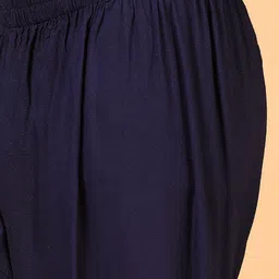 V-Mart Boys Mandarin Collar Straight Kurta With Pyjamas & Jacket image 5