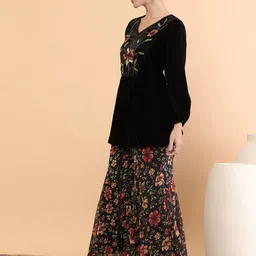 Antheaa Embroidered V-Neck Velvet Tunic With Palazzos image 4