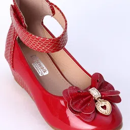 Cute Walk by Babyhug Party Wear Belly Shoes Bow Appliques - Red image 3
