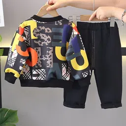 StyleCast x Revolte Boys Printed V-Neck Sweatshirt With Trousers image 5