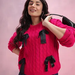 DressBerry Curve Cable Knit Applique Detail Round Neck Pullover-image-92