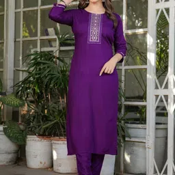 ZAIERRA Women Ethnic Motifs Embroidered Regular Thread Work Kurta with Trousers & Dupatta image 2