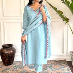 RUNAYA NX Women Floral Embroidered Thread Work Chanderi Silk Kurta with Trousers & Dupatta image 2