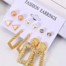 Tipsy Closet Gold-Plated Circular Stud Earrings image 3