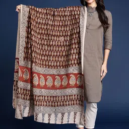 Taavi Paisley Printed Cotton Kalamkari Dupatta image 4