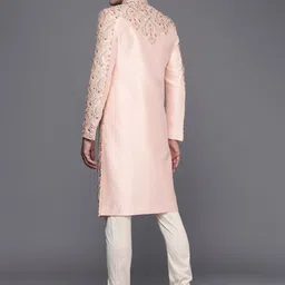 Manyavar Men Pink Embroidered Sherwani Set image 5