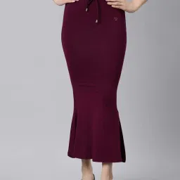 TWIN BIRDS Maroon Plain Saree Shapewear image 1