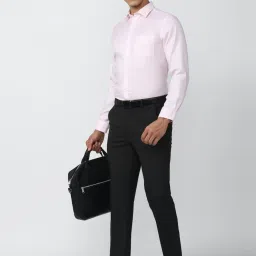Peter England Elite Pink Cotton Regular Fit Shirt image 5