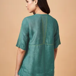 Marigold Lane Women Solid Round Neck Top image 4