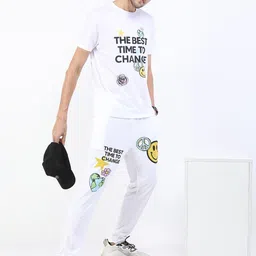 HIGHLANDER Men White Typography Printed Slim Fit T-shirt image 5