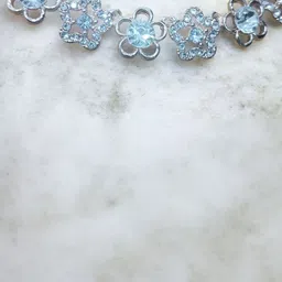 Women Click Stone Studded Jewellery Set image 2