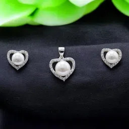 Rihi by P.C. Chandra Jewellers 925 Silver Pearl Heart Stone Pendant & Earrings Set (without Chain) image 1