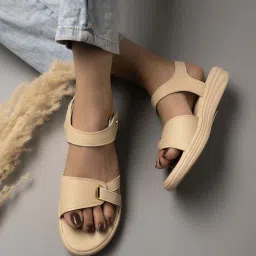 Shoetopia Kids Beige Casual Sandals image 1